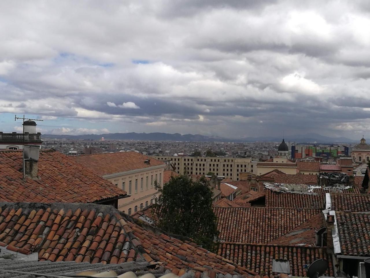 Casa artistica CANDELARIA Bogotá Exterior foto